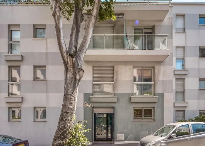 شقة Les Allees Du Cap-2 By Interhome