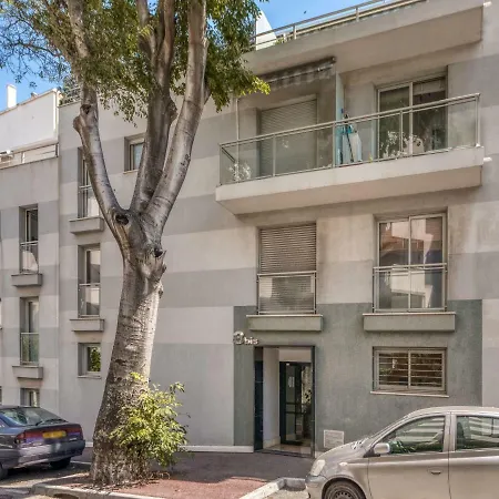 Les Allees Du Cap-2 By Interhome *